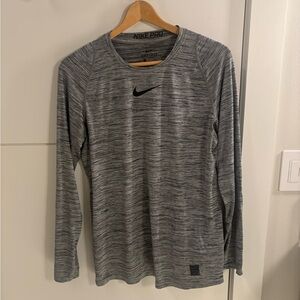 Nike Long-Sleeve Performance Tee in Heather Gray